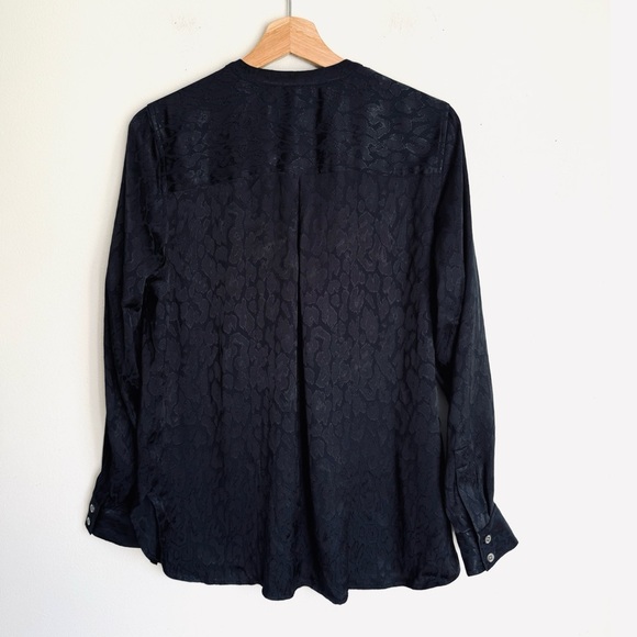 NWT Rails Onyx Leopard Top Blouse in Dark Blue - Picture 8 of 11